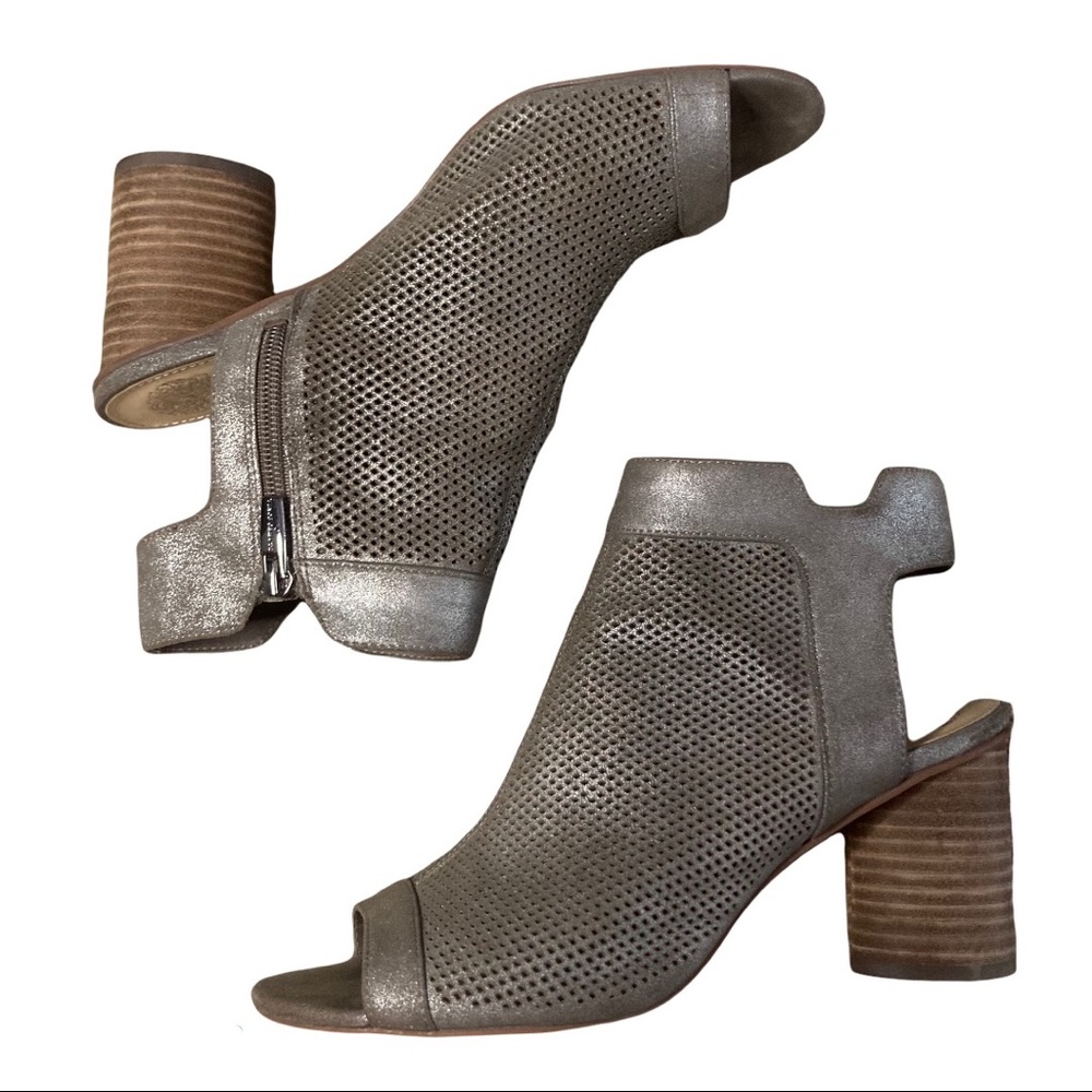 Vince Camuto Jakayla Metallic Silver Heeled Sandals